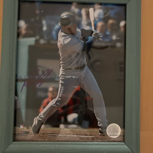 Autographed Baseball Photo - Picture 4 of 4